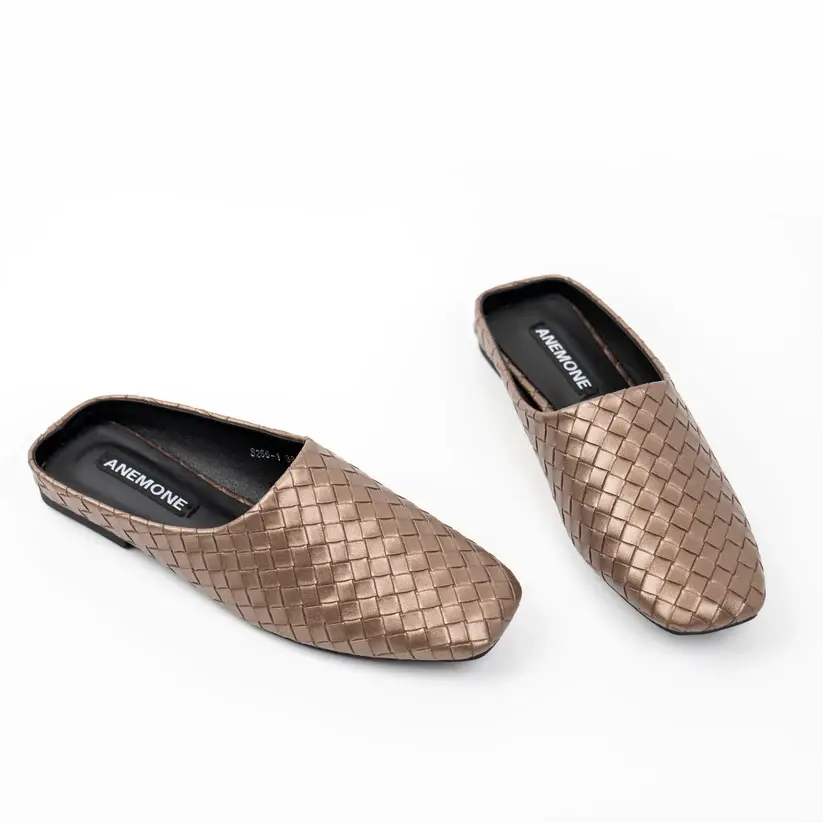 Metalic Grey-CRISS CROSS SLIPPER2.webp